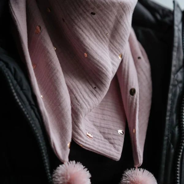 Mušelínový šálik - pink dots