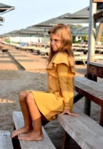 Zuppa šaty ANGEL horčicové – Obrázok 7