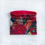 Kiwi nákrčník - bordové kvety