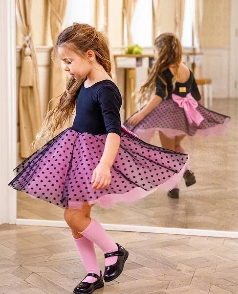 Zuppa šaty Paris blackpink